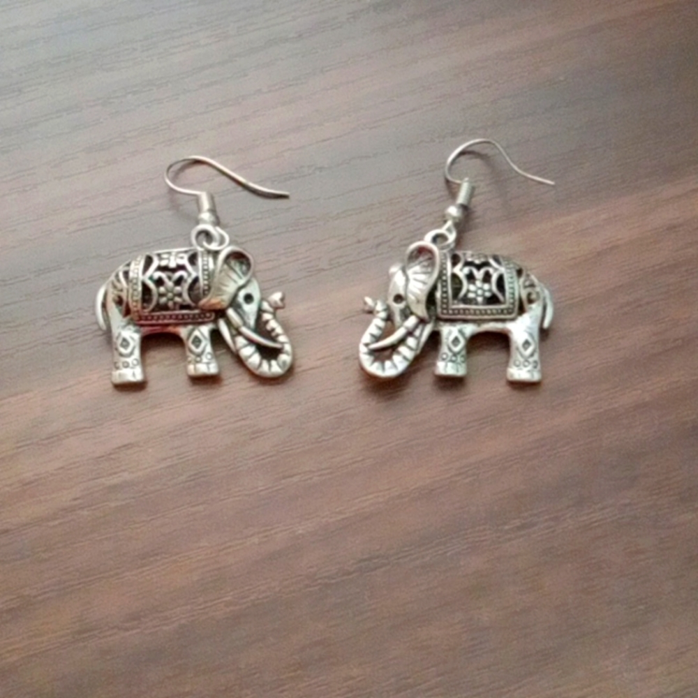 Elephant earrings